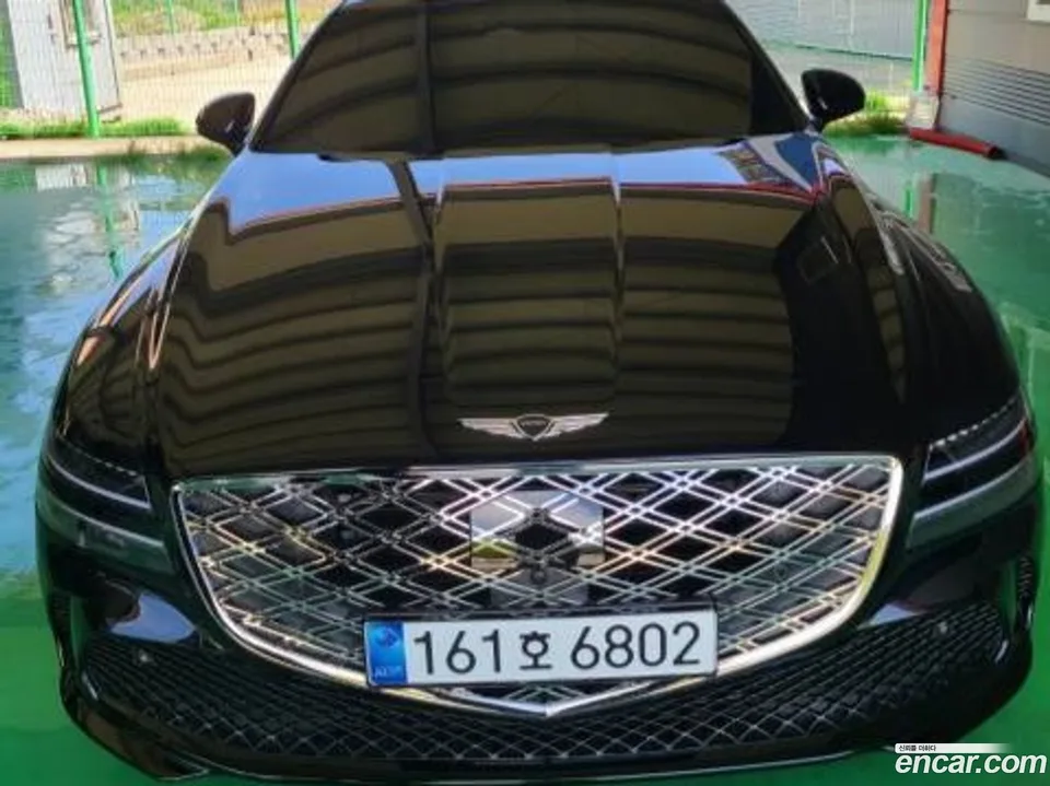 Genesis G80 2.5 AWD 2026 — photo 1, buy with delivery to Moscow