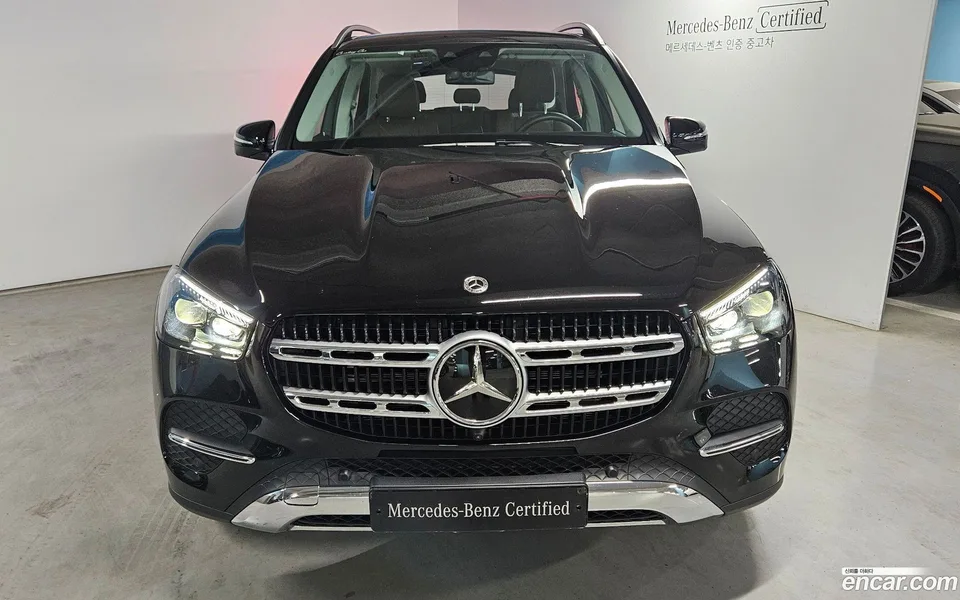 Mercedes-Benz GLE-Class GLE300d 4MATIC 2025 — миниатюра 2