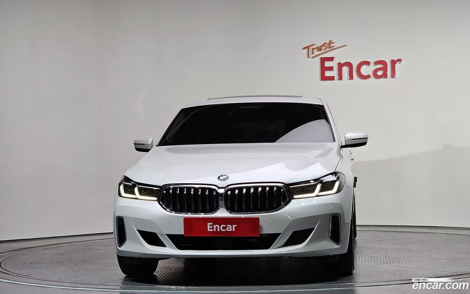 BMW 6 Series GT 630i xDrive 2023 — thumbnail 3