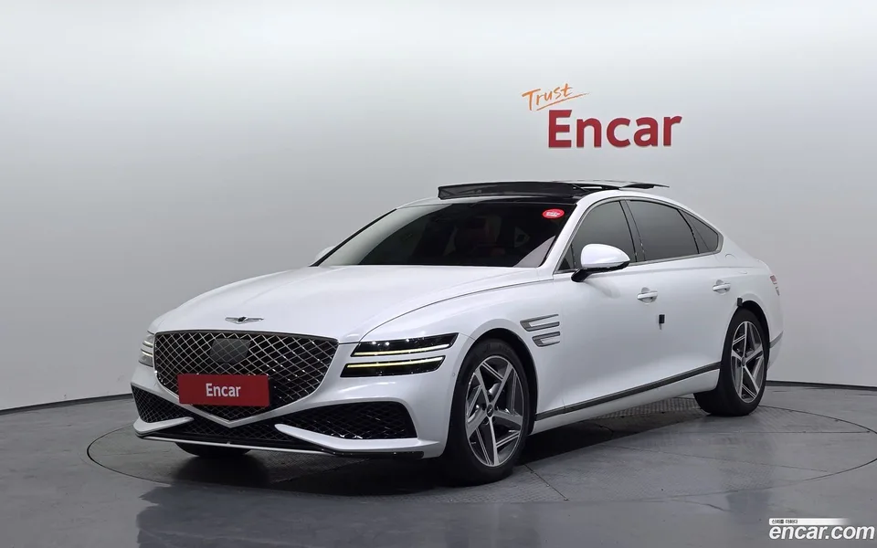 Genesis G80 2.5 AWD 2022 — photo 1, buy with delivery to Moscow