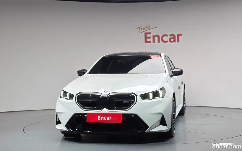 BMW M5 M5 2025 — thumbnail 3
