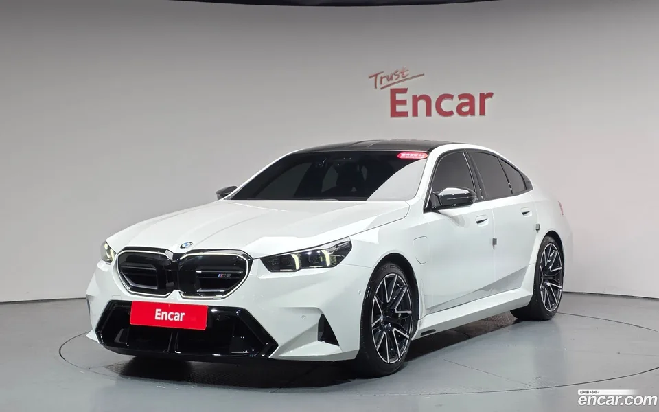 BMW M5 M5 2025 — photo 1, buy with delivery to Moscow