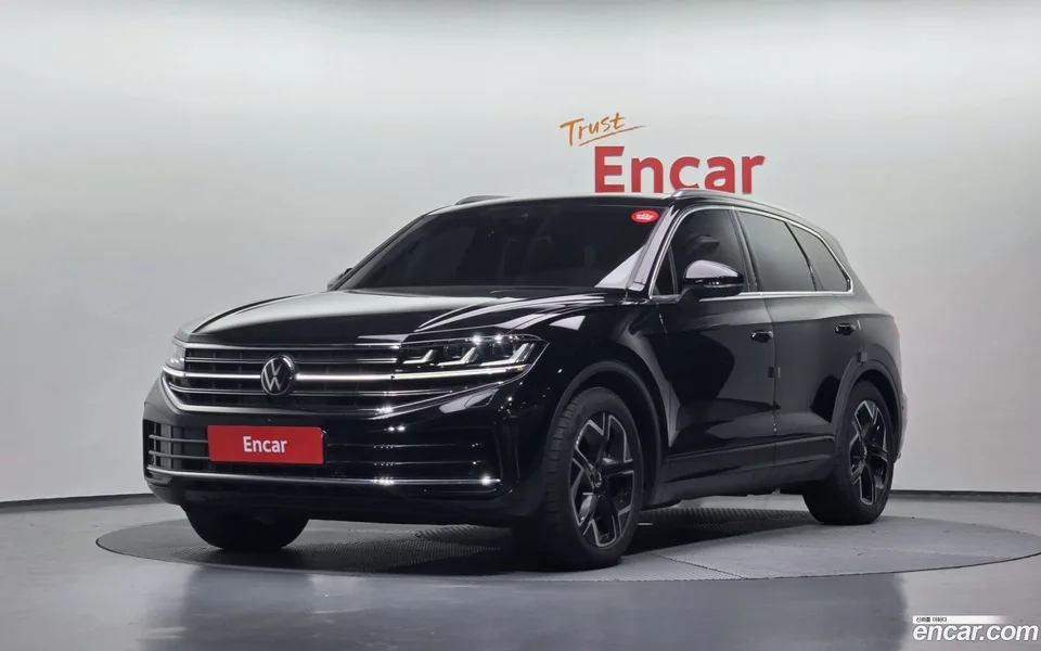 Volkswagen Touareg 3.0 TDI 2024 — фото 1, купить с доставкой в Москву