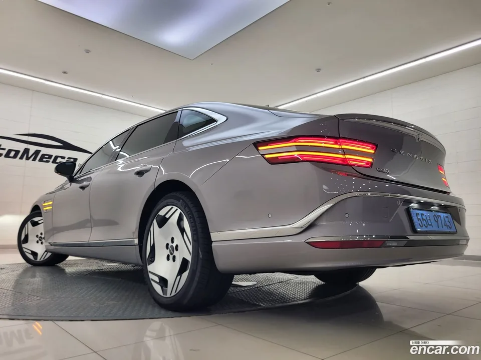 Genesis Electrified G80 2025