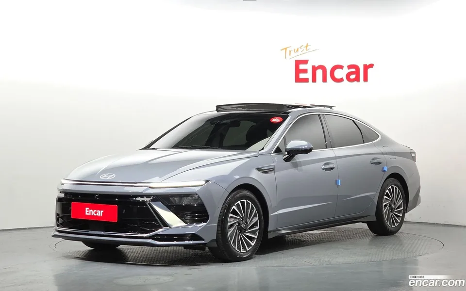 Hyundai Sonata The Edge Hybrid 2024 — photo 1, buy with delivery to Moscow