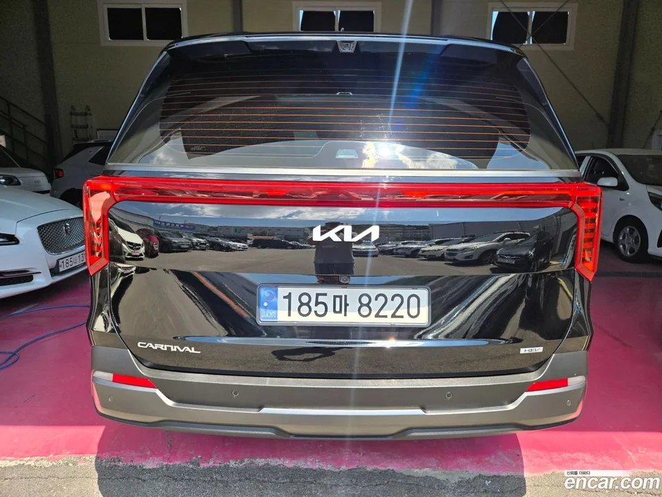 Kia Carnival HEV 7 2024 — thumbnail 4
