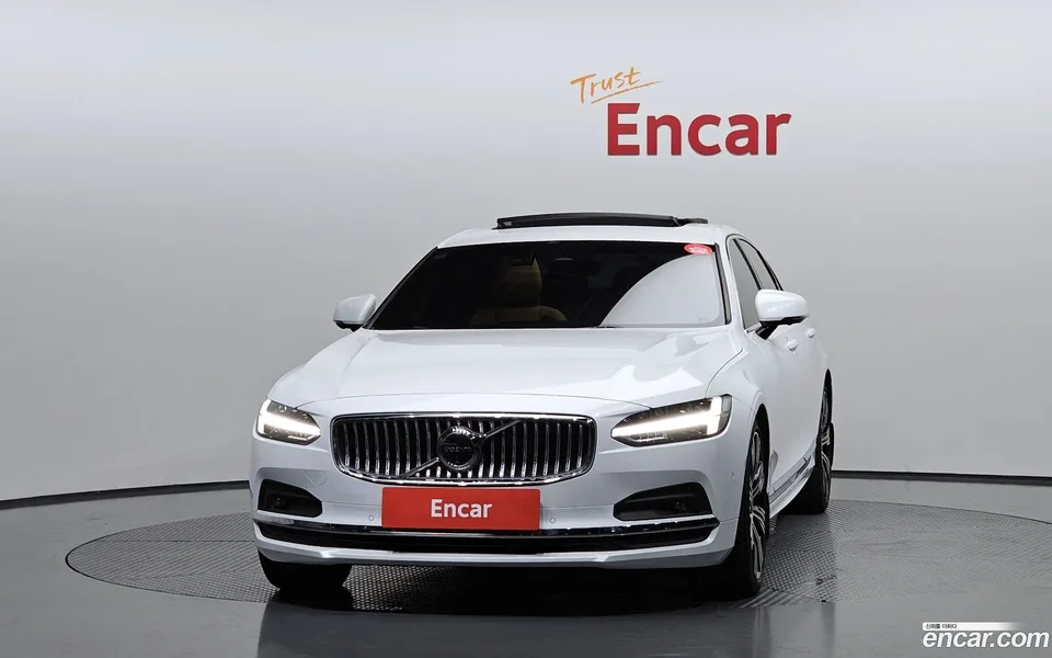 Volvo S90 B6 AWD 2023 — thumbnail 3