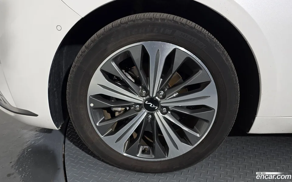 Kia K8 Hybrid 2024 — миниатюра 2