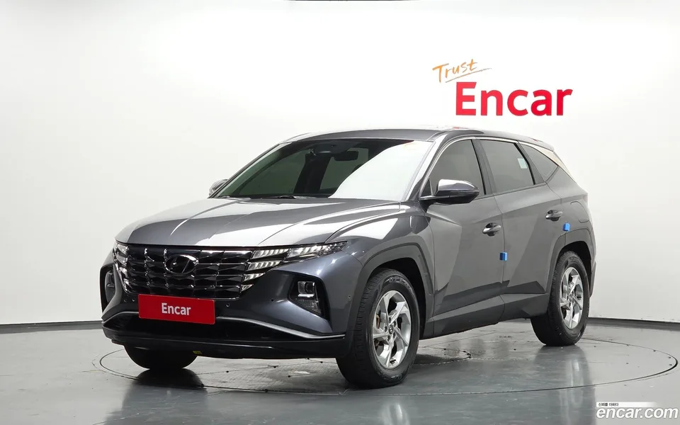Hyundai Tucson 2.0 4WD 2023 — photo 1, buy with delivery to Moscow