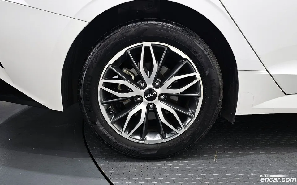 Kia K5 2.0 2022 — миниатюра 2