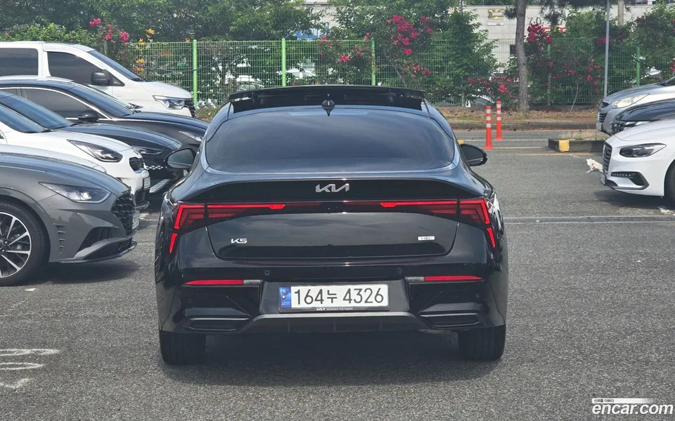 Kia K5 Hybrid 2024 — thumbnail 4