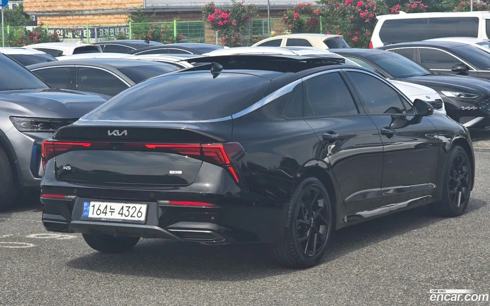 Kia K5 Hybrid 2024 — thumbnail 5