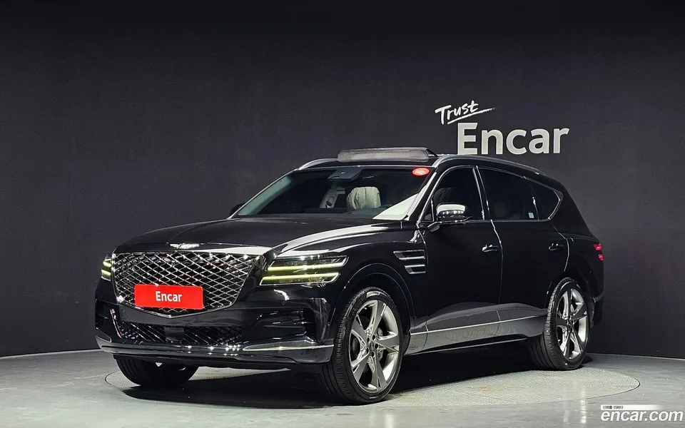 Genesis GV80 2.5T AWD 2023 — photo 1, buy with delivery to Moscow