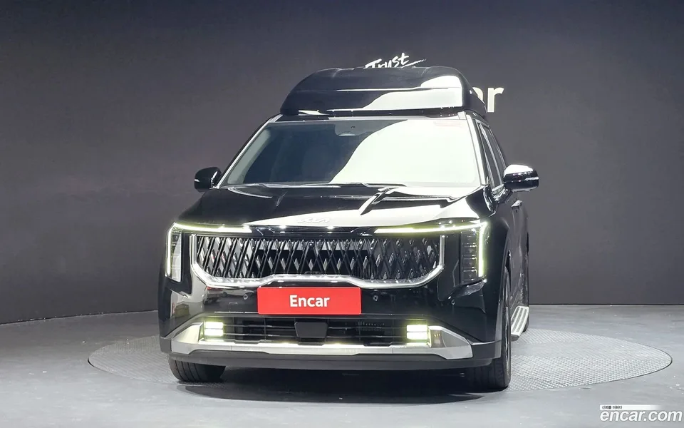 Kia Carnival HEV 9 2024 — thumbnail 3