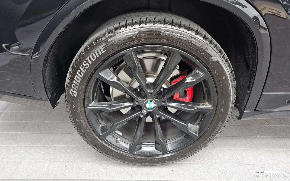 BMW X4 xDrive20i M 2025 — thumbnail 5