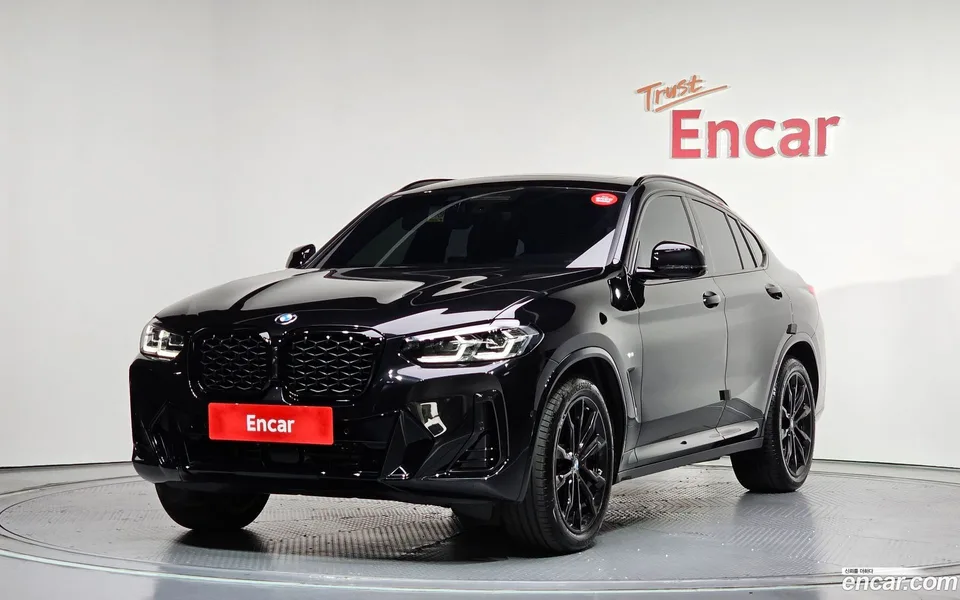 BMW X4 xDrive20i M 2025 — photo 1, buy with delivery to Moscow