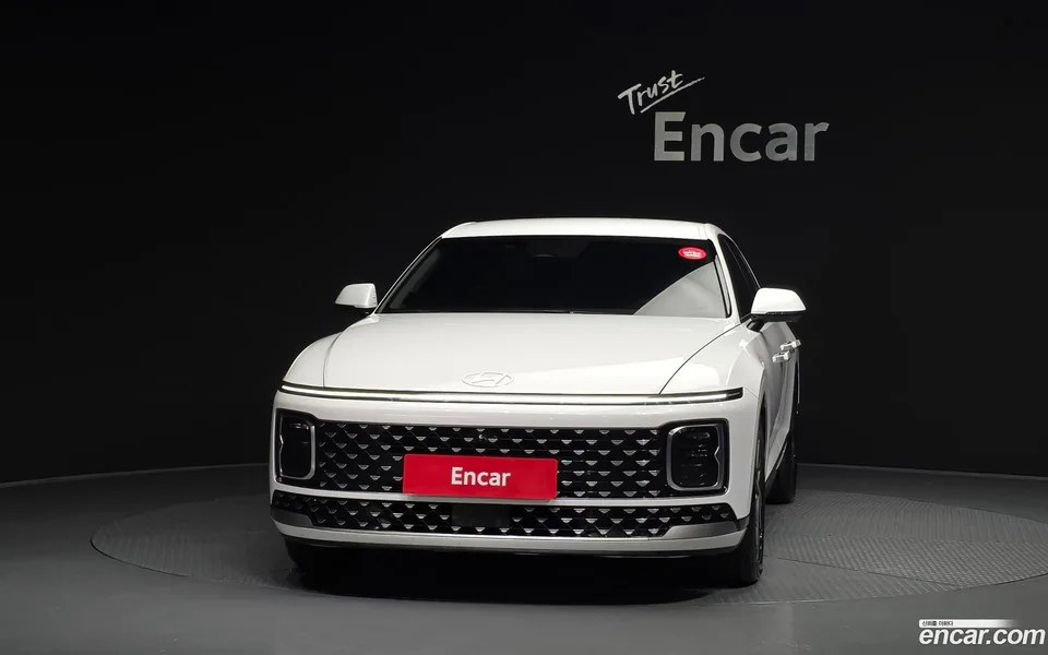 Hyundai Grandeur 2.5 2WD 2024 — thumbnail 3