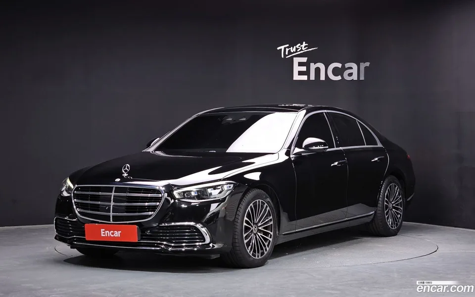 Mercedes-Benz S-Class S350 d 2022 — photo 1, buy with delivery to Moscow
