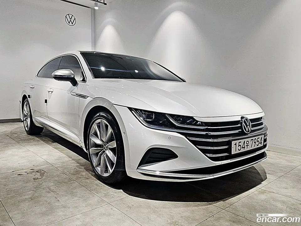 Volkswagen Arteon 2.0 TDI 2023 — photo 1, buy with delivery to Moscow