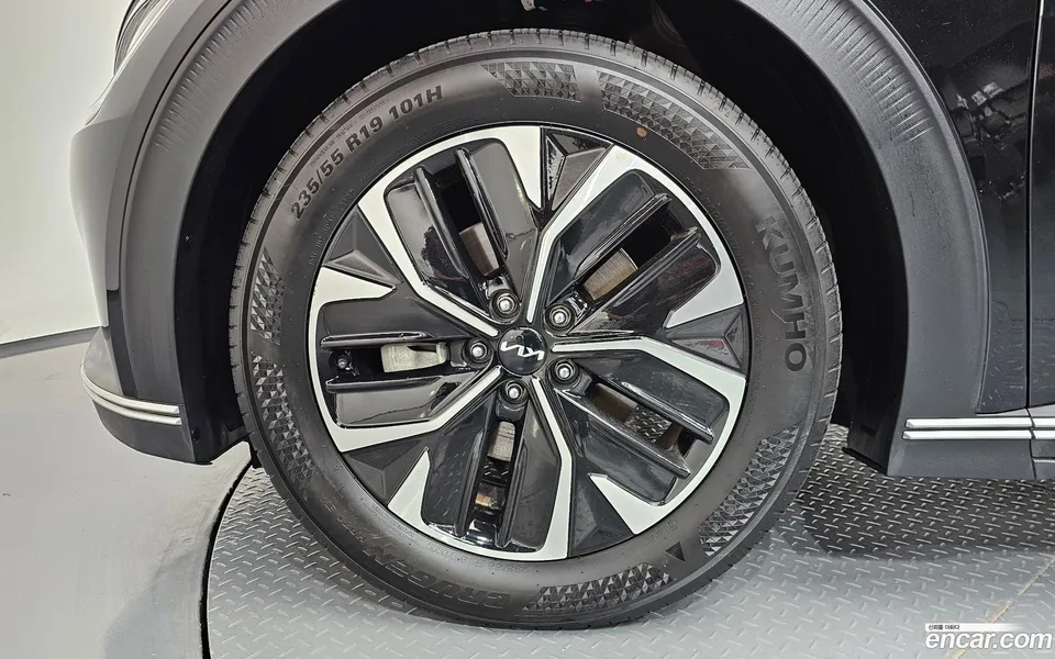 Kia EV6 2022 — thumbnail 2