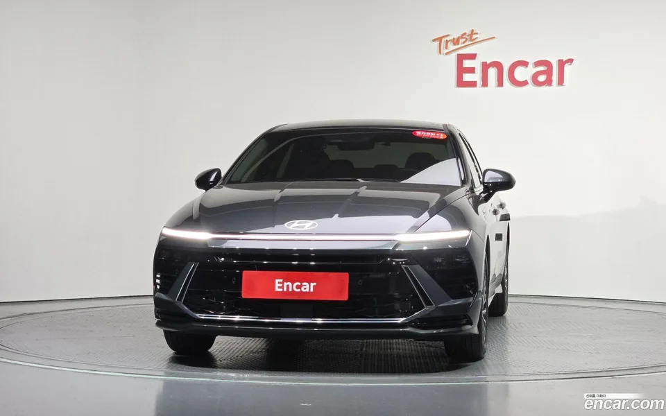Hyundai Sonata The Edge Hybrid 2025 — миниатюра 3
