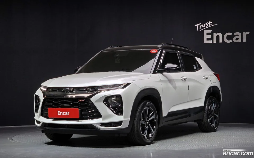 Chevrolet Trailblazer 1.3 2WD 2022 — photo 1, buy with delivery to Moscow
