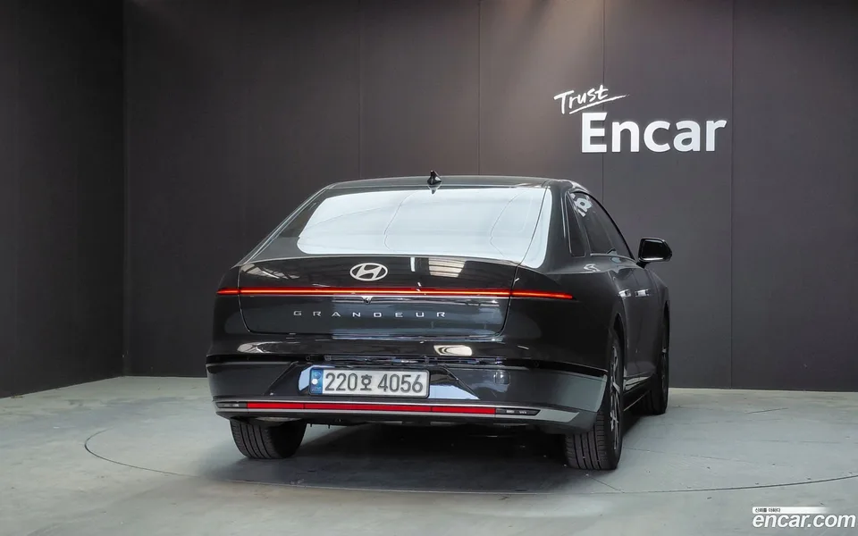 Hyundai Grandeur 2.5 2WD 2023 — thumbnail 4