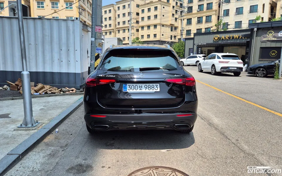 Mercedes-Benz GLC-Class GLC220 d 4MATIC 2025 — миниатюра 4
