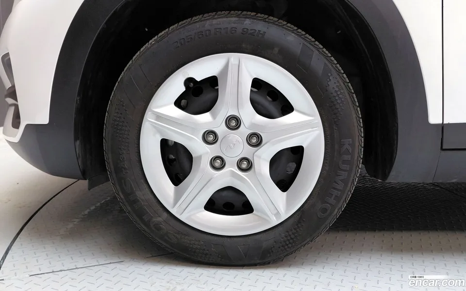 Kia Seltos 1.6 4WD 2022 — thumbnail 2