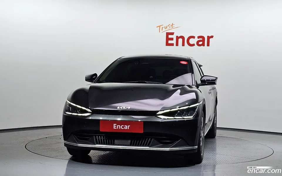 Kia EV6 4WD 2023 — thumbnail 3