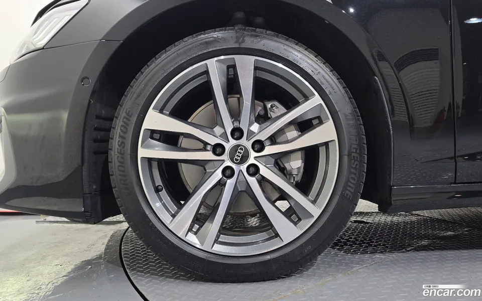 Audi A6 45 TFSI 2023 — thumbnail 5