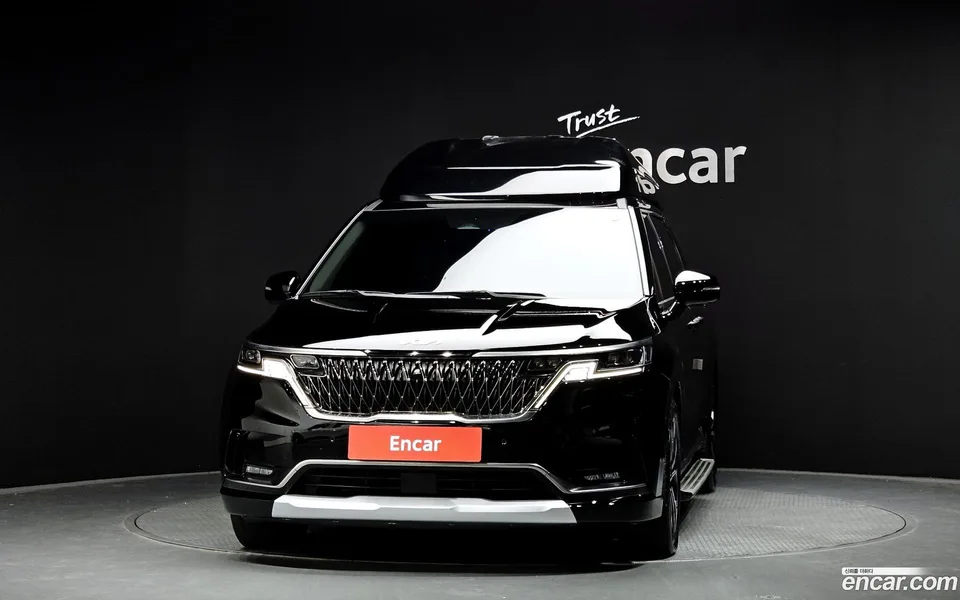 Kia Carnival 7 2022 — thumbnail 3