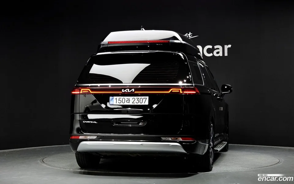 Kia Carnival 7 2022 — thumbnail 4