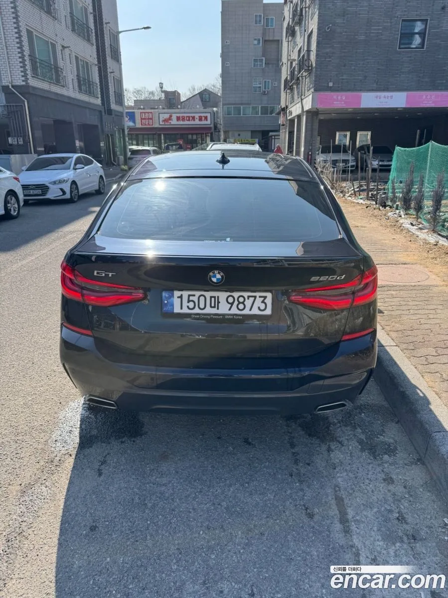 BMW 6 Series GT 620d M 2023 — thumbnail 4