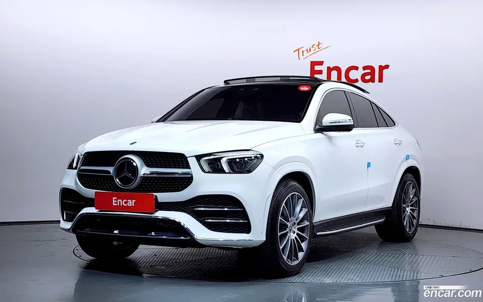 Mercedes-Benz GLE-Class GLE400d 4MATIC 2023 — photo 1, buy with delivery to Moscow