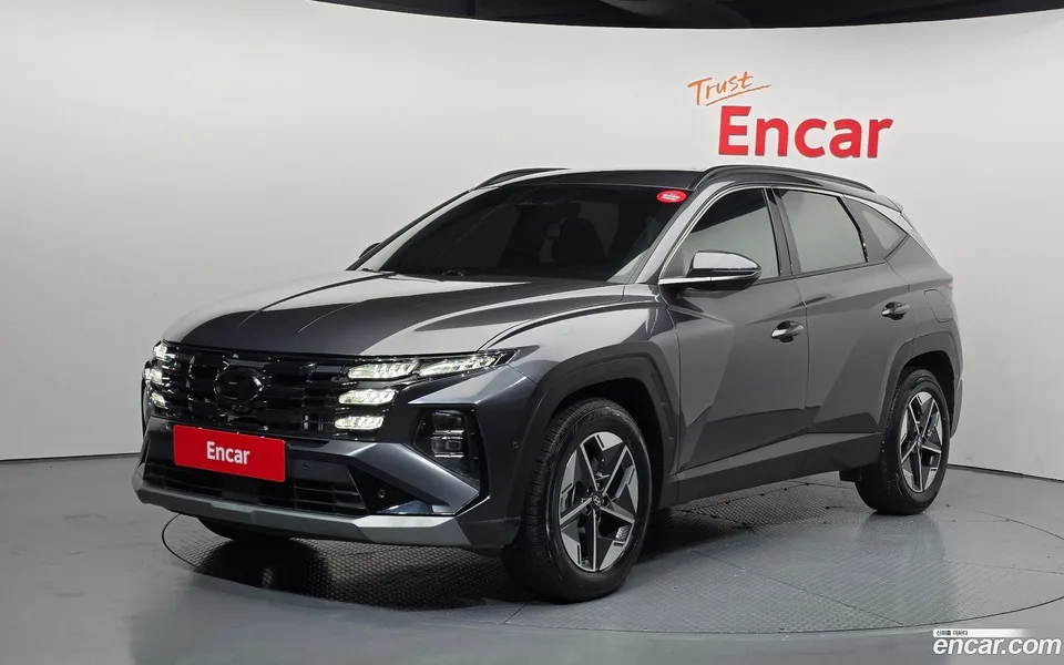 Hyundai Tucson NX4 1.6 2WD 2025 — photo 1, buy with delivery to Moscow