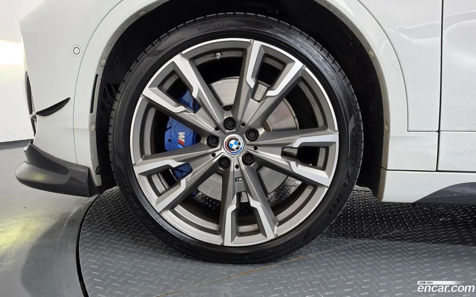 BMW X2 xDrive M35i 2022 — thumbnail 2