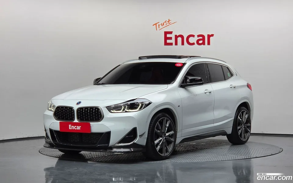 BMW X2 xDrive M35i 2022 — photo 1, buy with delivery to Moscow