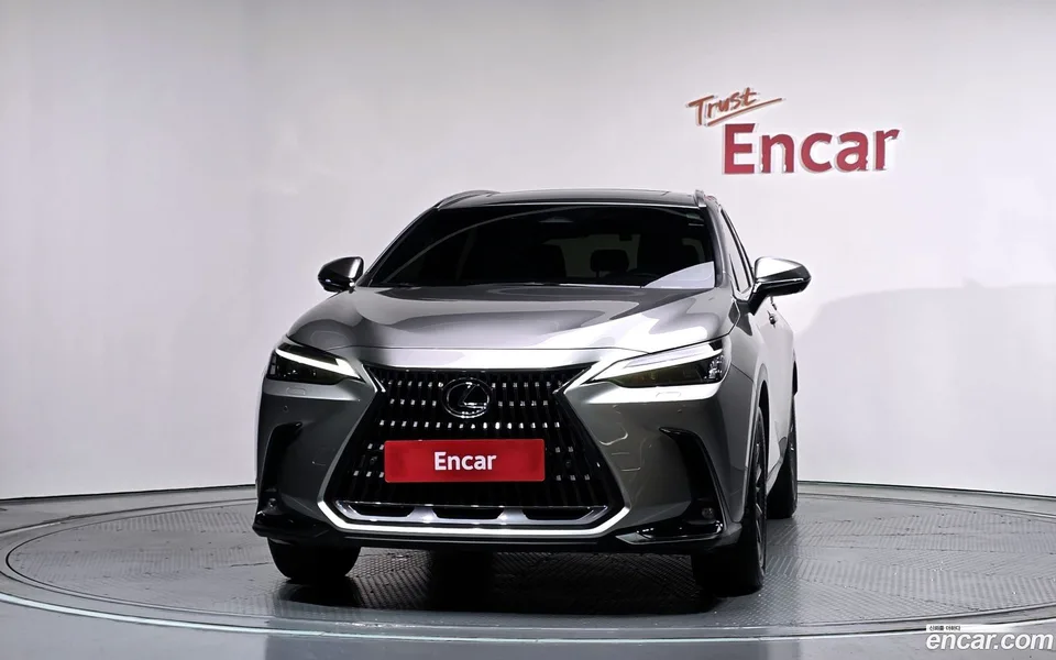Lexus NX 450h+ 2023 — миниатюра 3