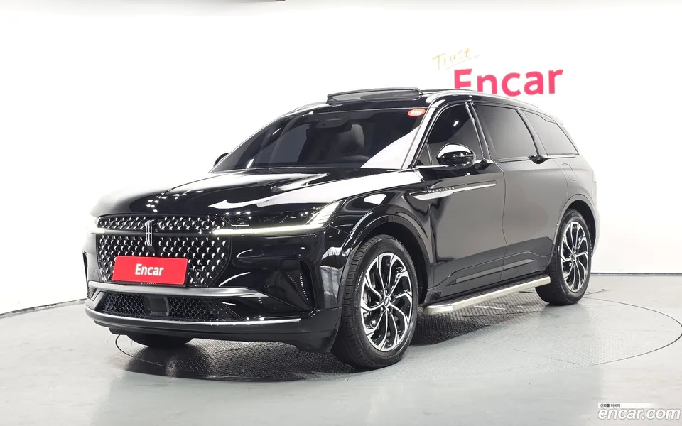 Lincoln Nautilus 2.0 AWD 2025 — photo 1, buy with delivery to Moscow