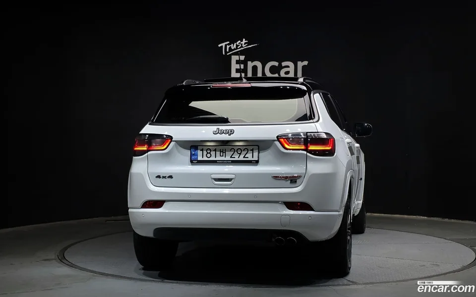 Jeep Compass S 2.4 AWD 2022 — thumbnail 4