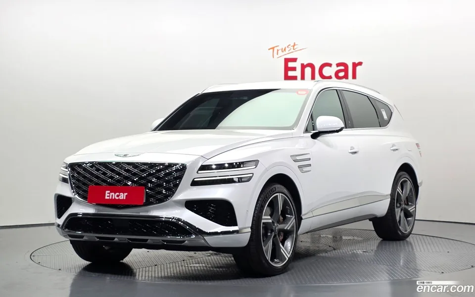 Genesis GV80 3.5T AWD 2023 — photo 1, buy with delivery to Moscow