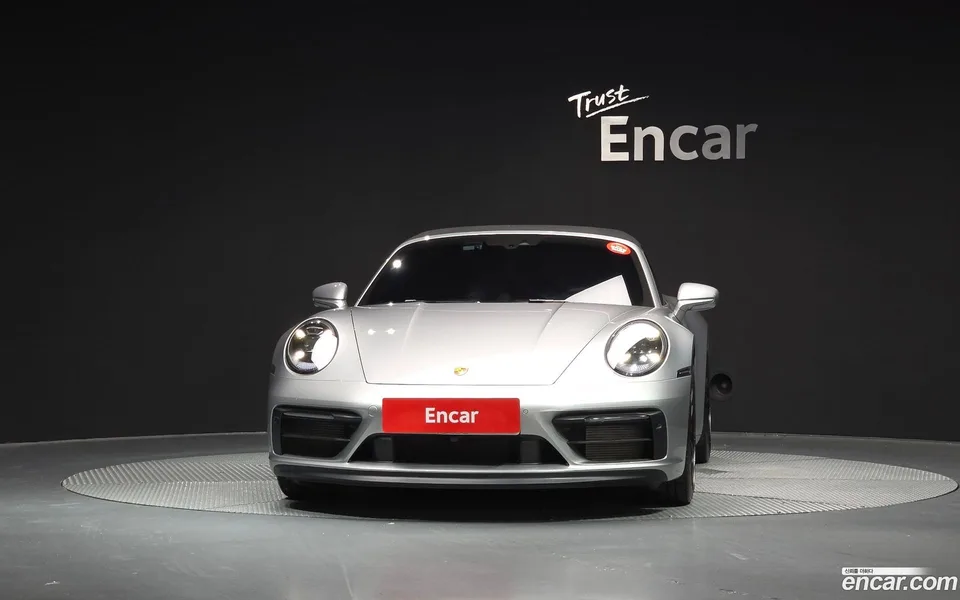 Porsche 911 (992) 4 GTS 2024 — thumbnail 3