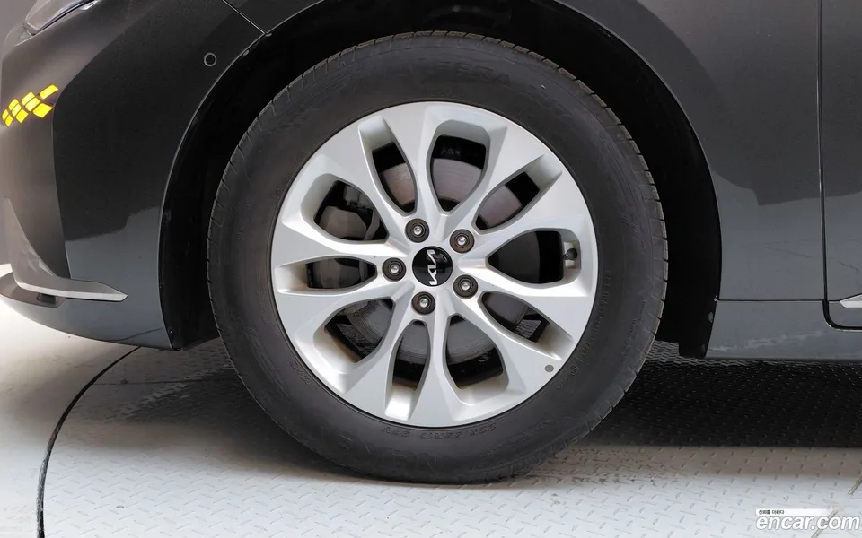 Kia K8 2.5 2WD 2024 — миниатюра 2