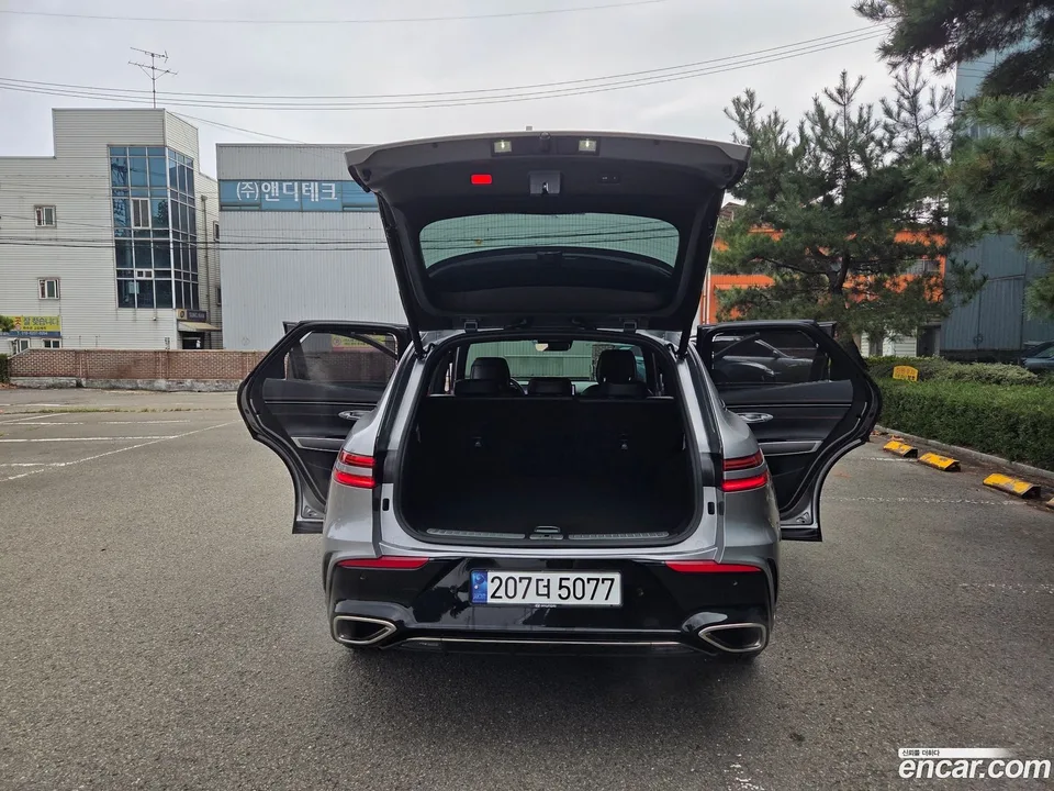 Genesis GV70 3.5T AWD 2024 — thumbnail 2