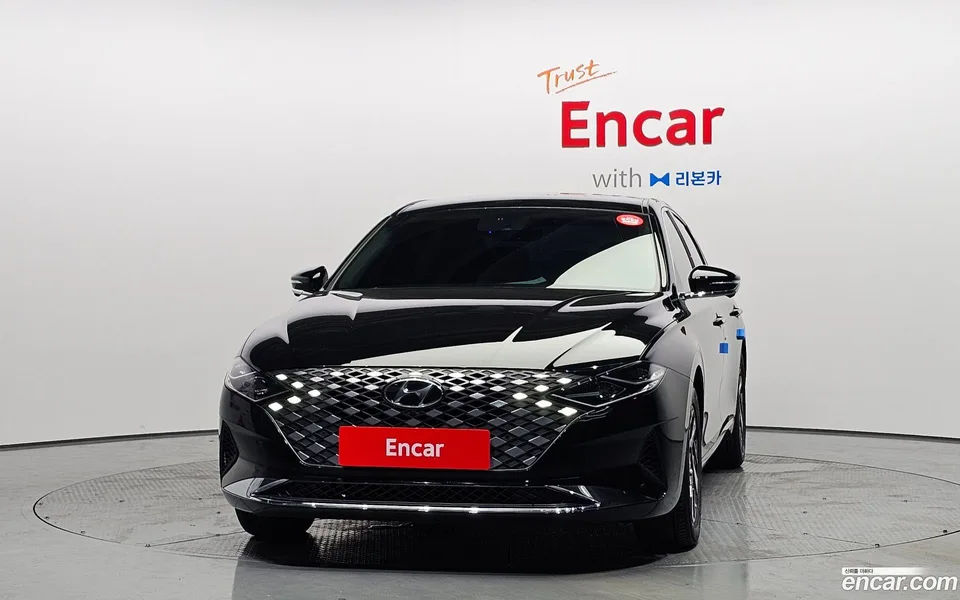 Hyundai Grandeur IG Hybrid 2022 — миниатюра 3