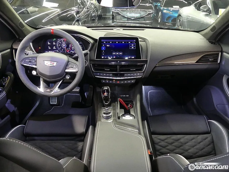 Cadillac CT5-V 6.2 2022 — thumbnail 4
