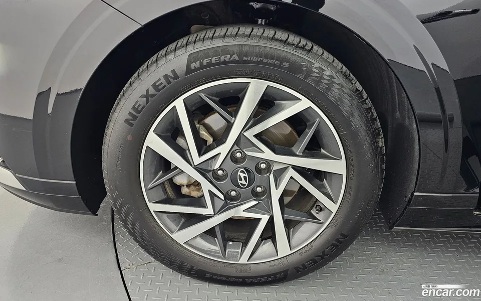 Hyundai Grandeur 2.5 2WD 2023 — thumbnail 2