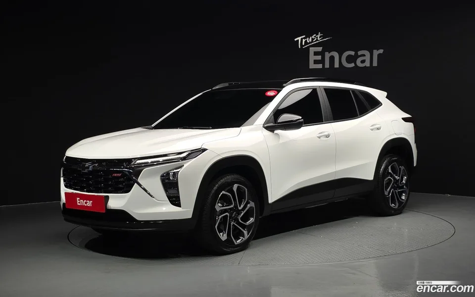 Chevrolet Trax Crossover 1.2 RS 2024 — photo 1, buy with delivery to Moscow