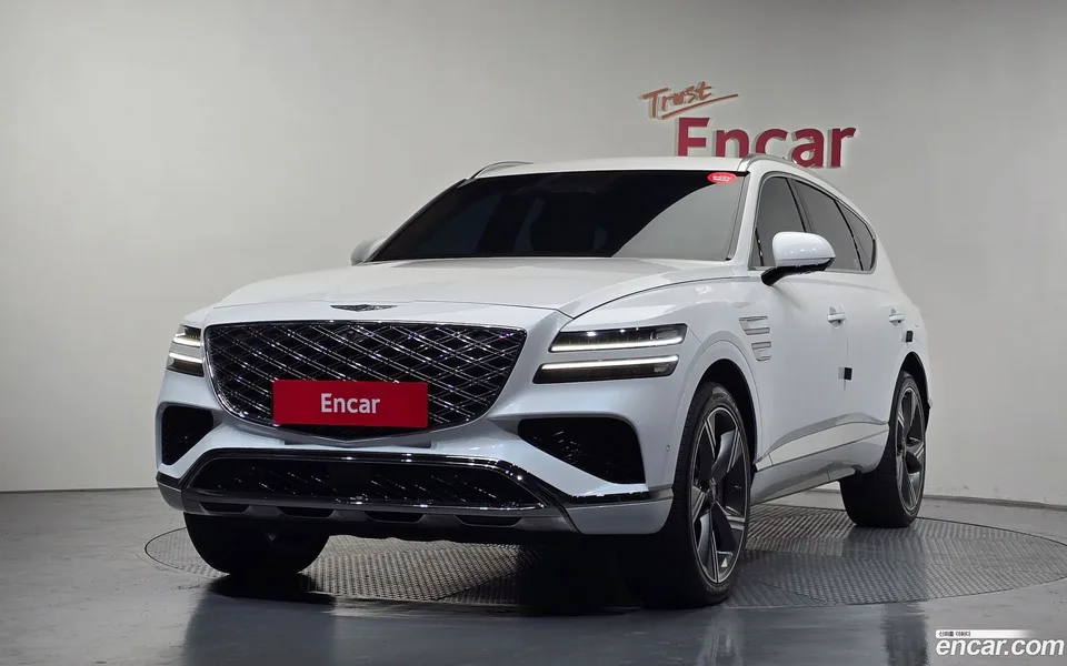 Genesis GV80 3.5T AWD 2023 — photo 1, buy with delivery to Moscow
